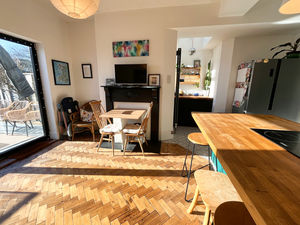 Photo 4- click for photo gallery